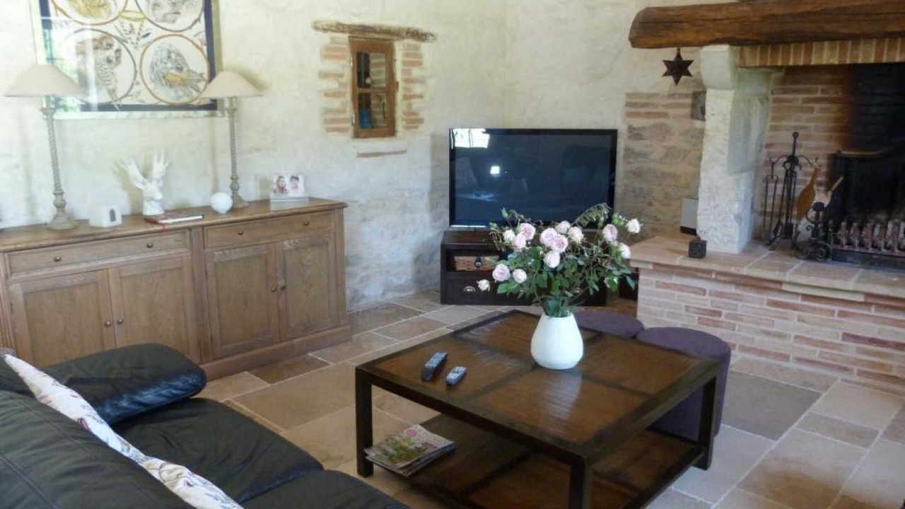 Photo of Livingroom in La Sauziere-Saint-Jean