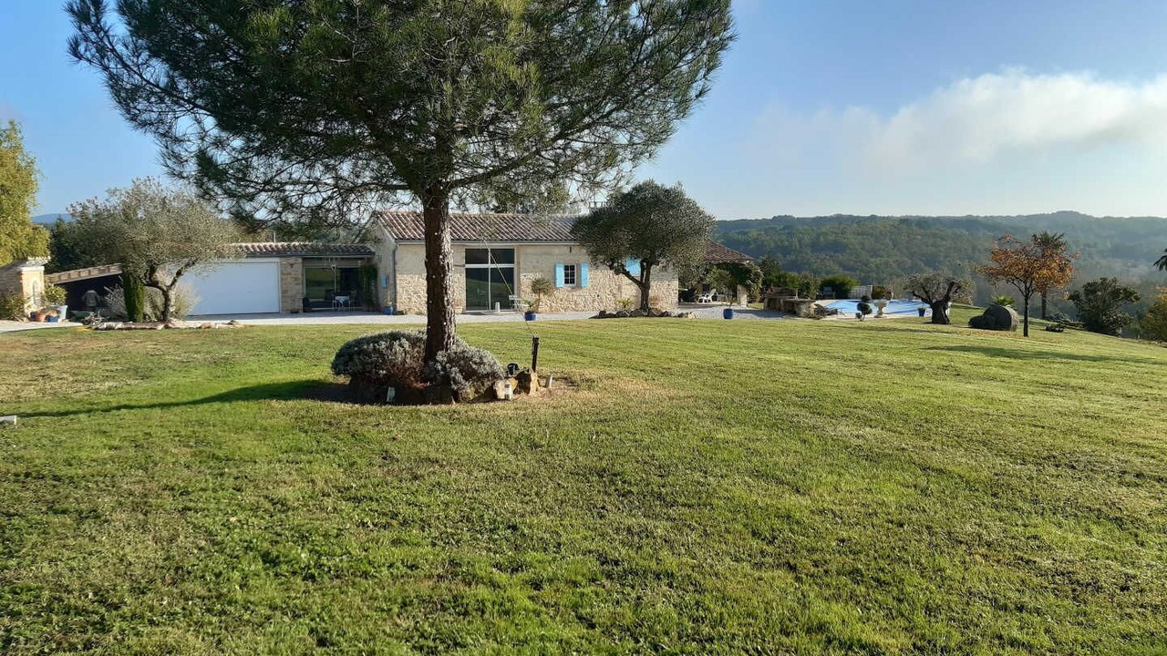 Photo of Outdoor in La Sauziere-Saint-Jean