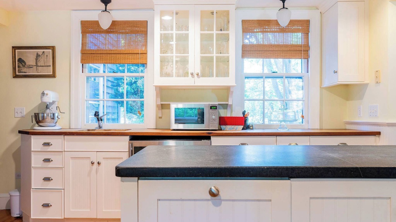 Photo of Kitchen in Saunderstown