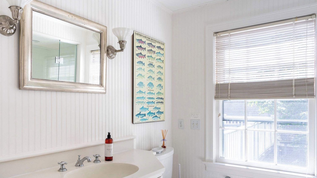 Photo of Bathroom in Saunderstown