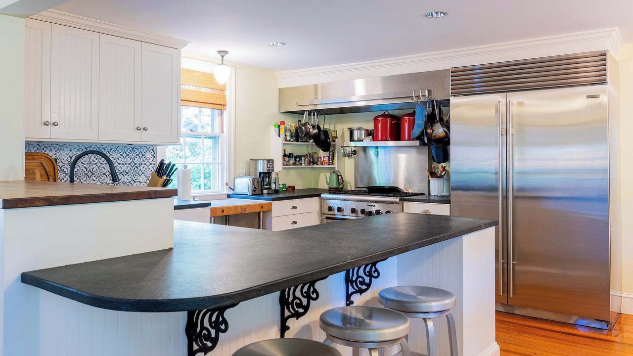 Photo of Kitchen in Saunderstown