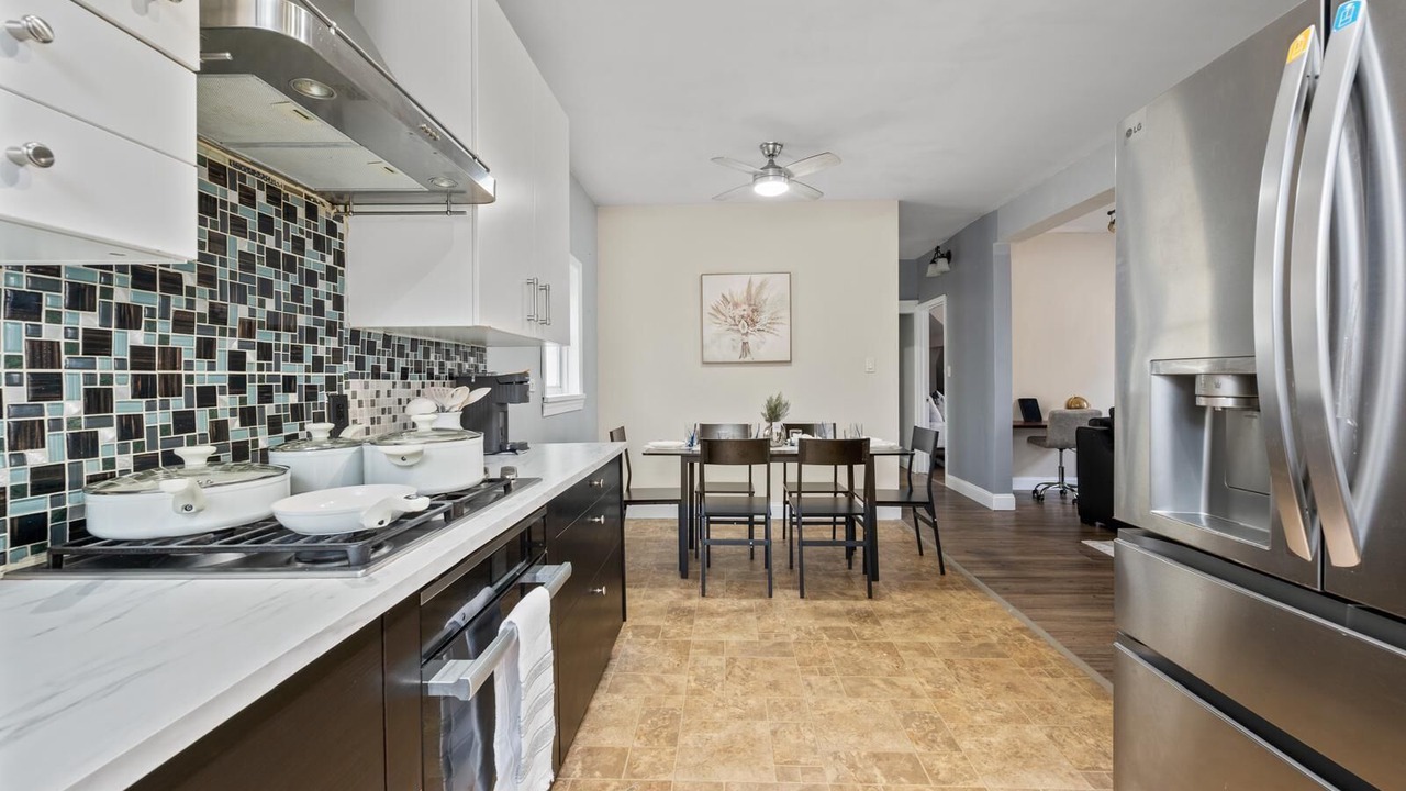 Photo of Kitchen in Elizabeth