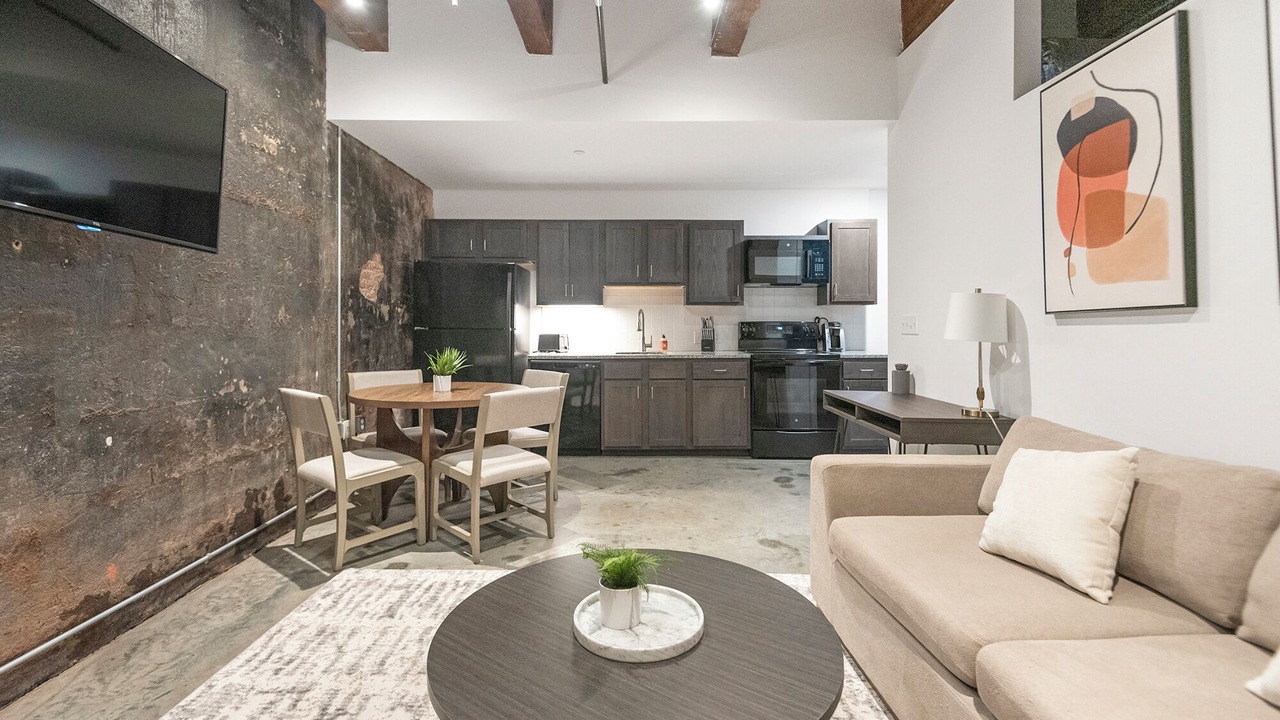 Photo of Livingroom in Downtown Memphis