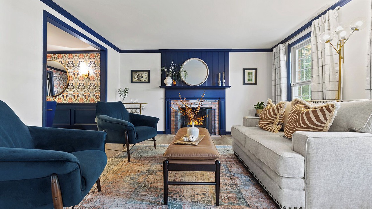 Photo of Livingroom in Amherst