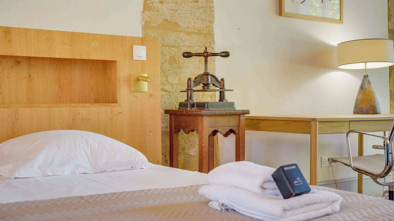 Photo of Bedroom in Verac