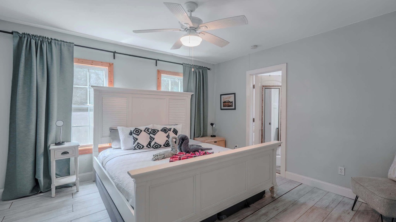 Photo of Bedroom in Central Southwest