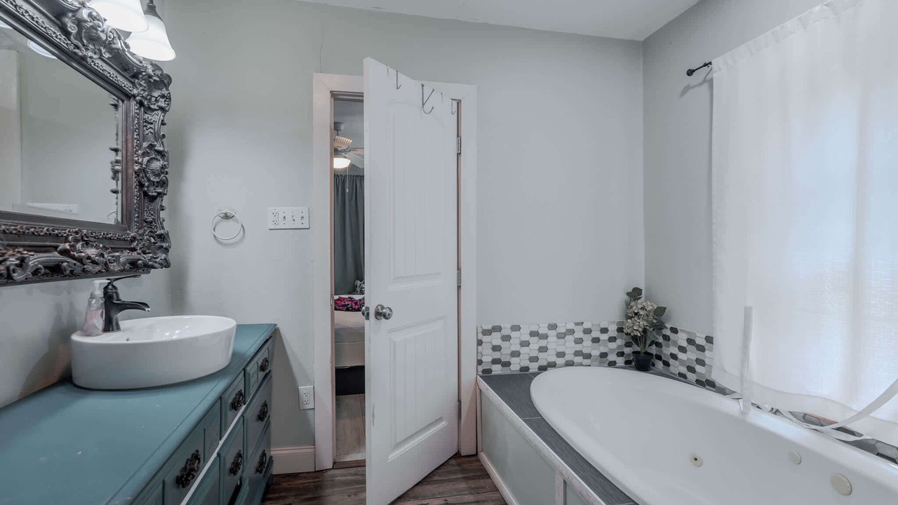Photo of Bathroom in Central Southwest