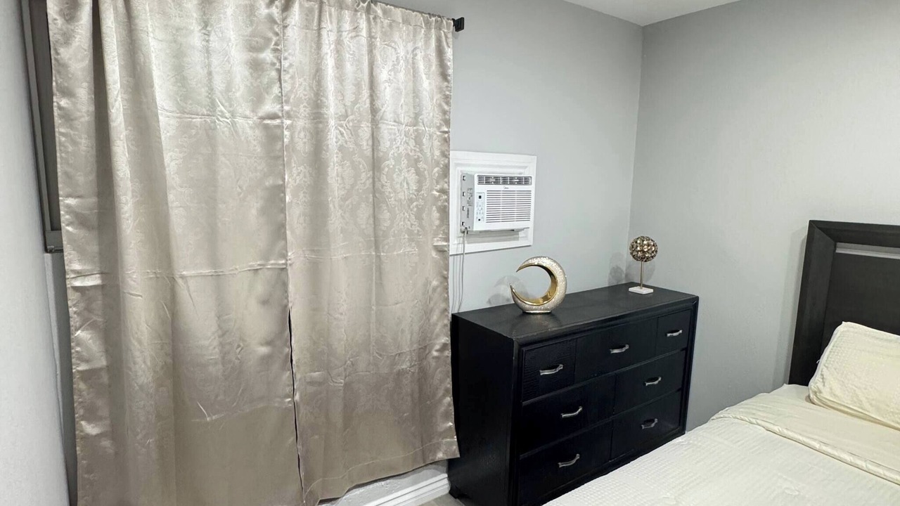 Photo of Bedroom in Redlands