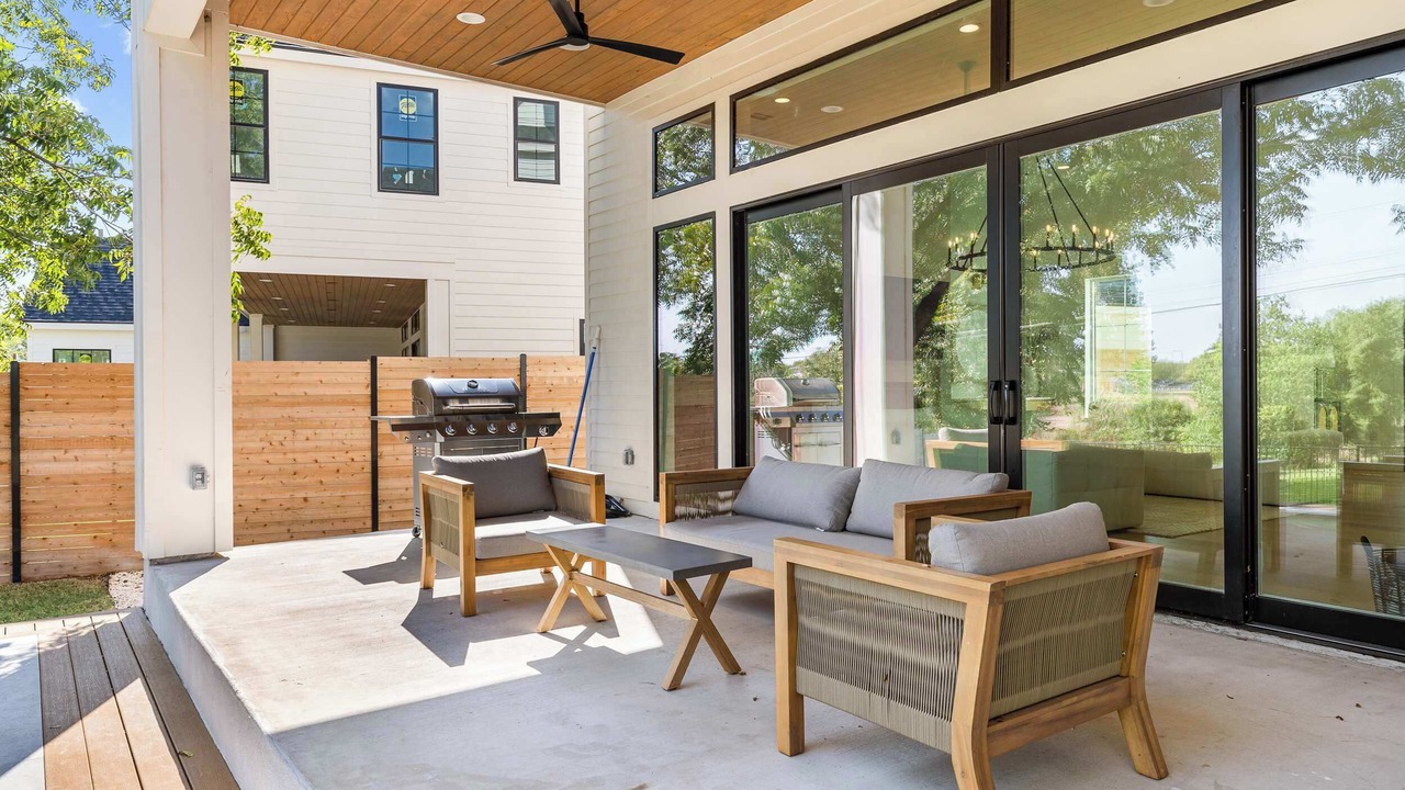 Photo of Patio Balcony in Pleasant Valley