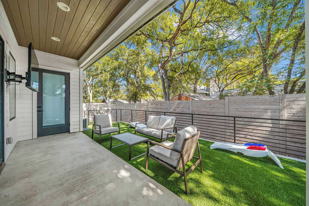 Photo of Patio Balcony in Riverside