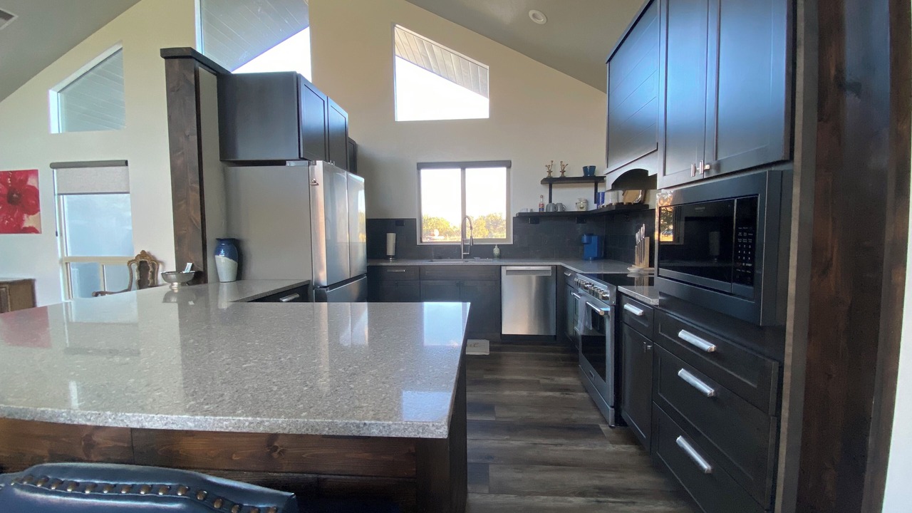 Photo of Kitchen in Snowflake