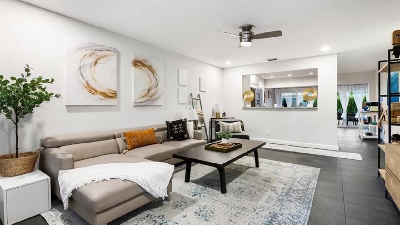 Photo of Livingroom in Coral Heights