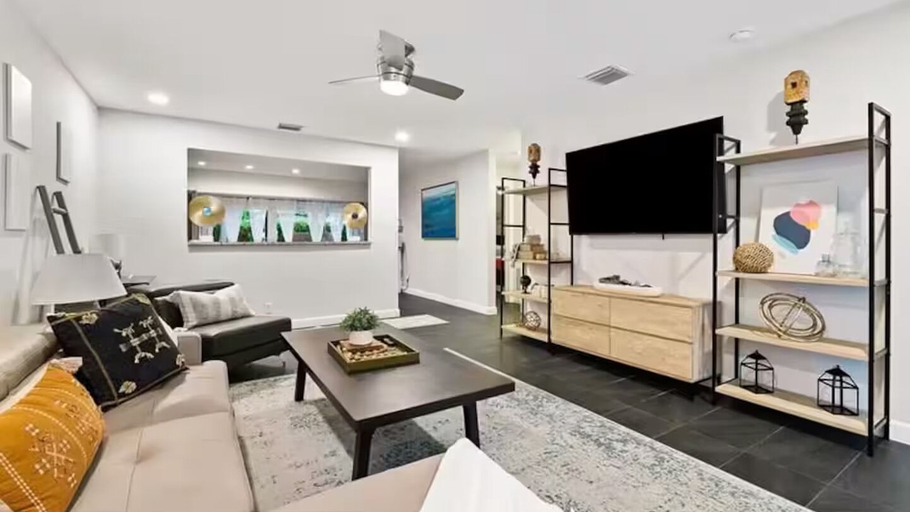 Photo of Livingroom in Coral Heights