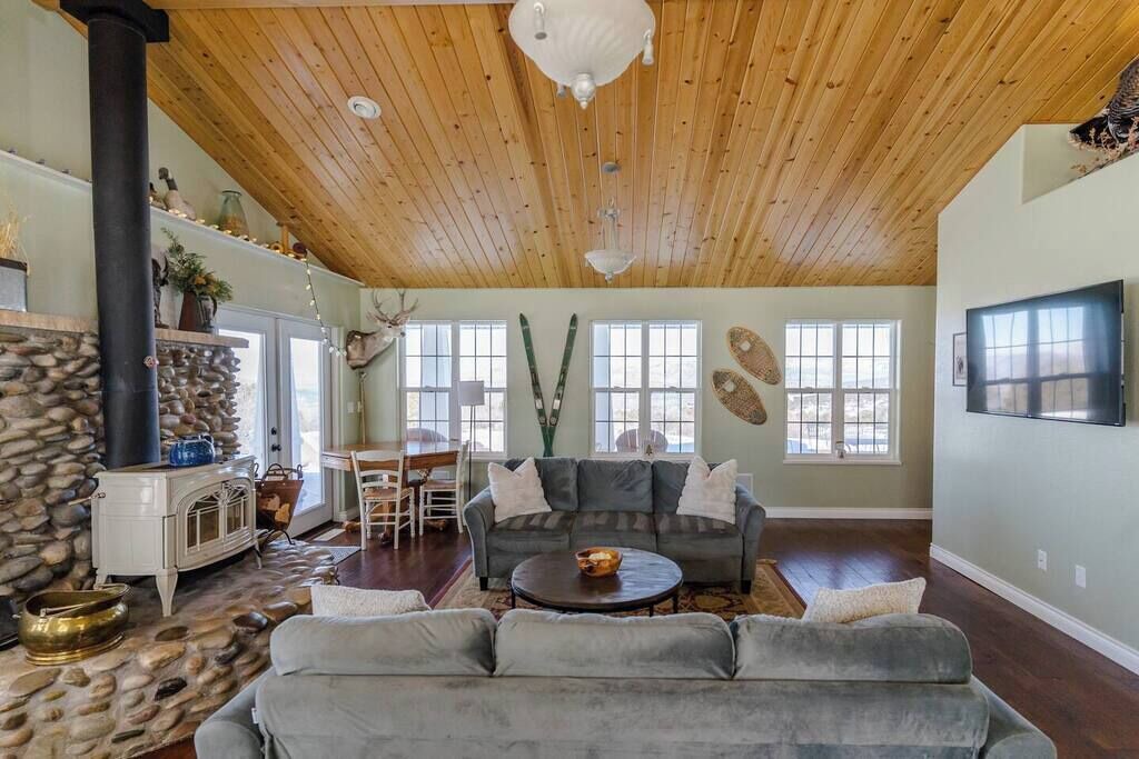 Photo of Bedroom in Mesa