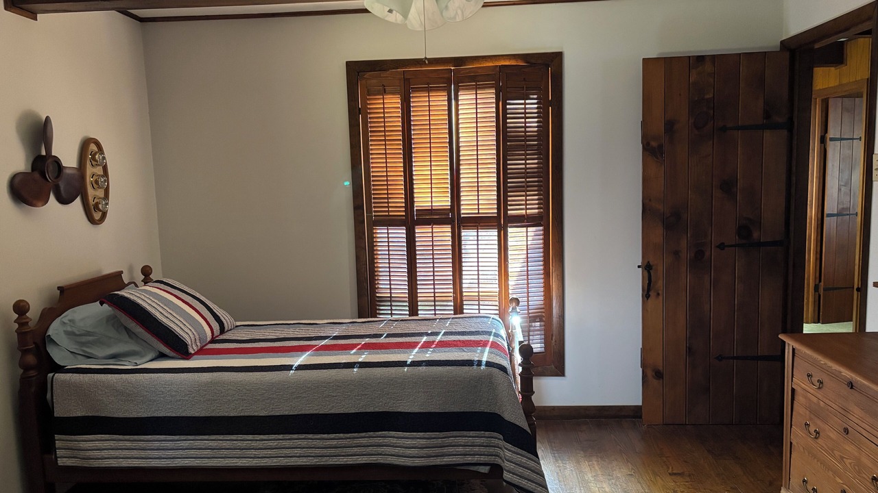 Photo of Bedroom in Ellenburg Depot