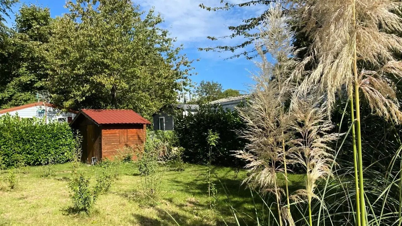 Photo of Outdoor in Angicourt