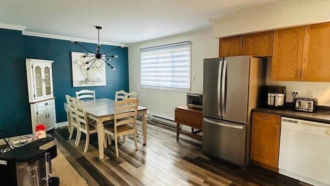 Photo of Kitchen in Labrador City