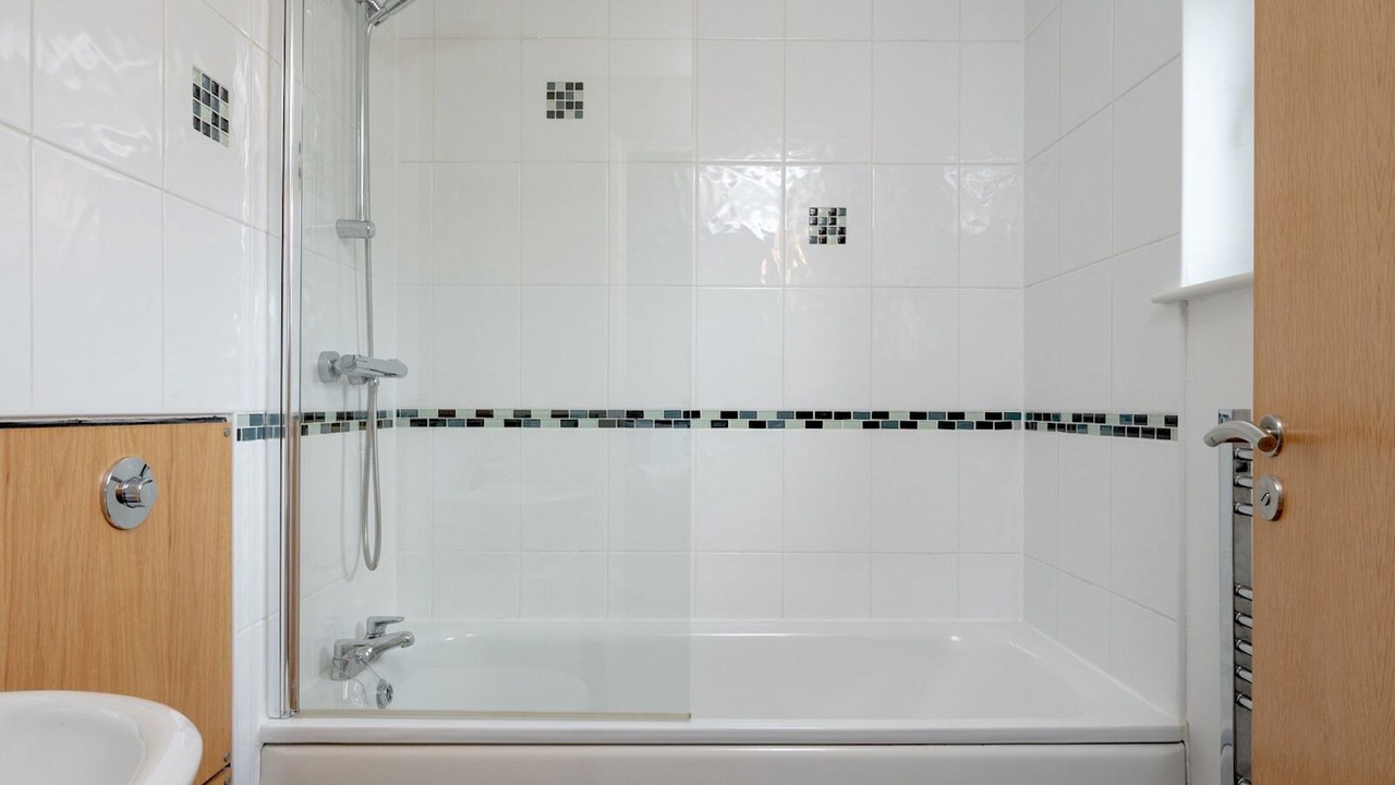 Photo of Bathroom in Tollcross