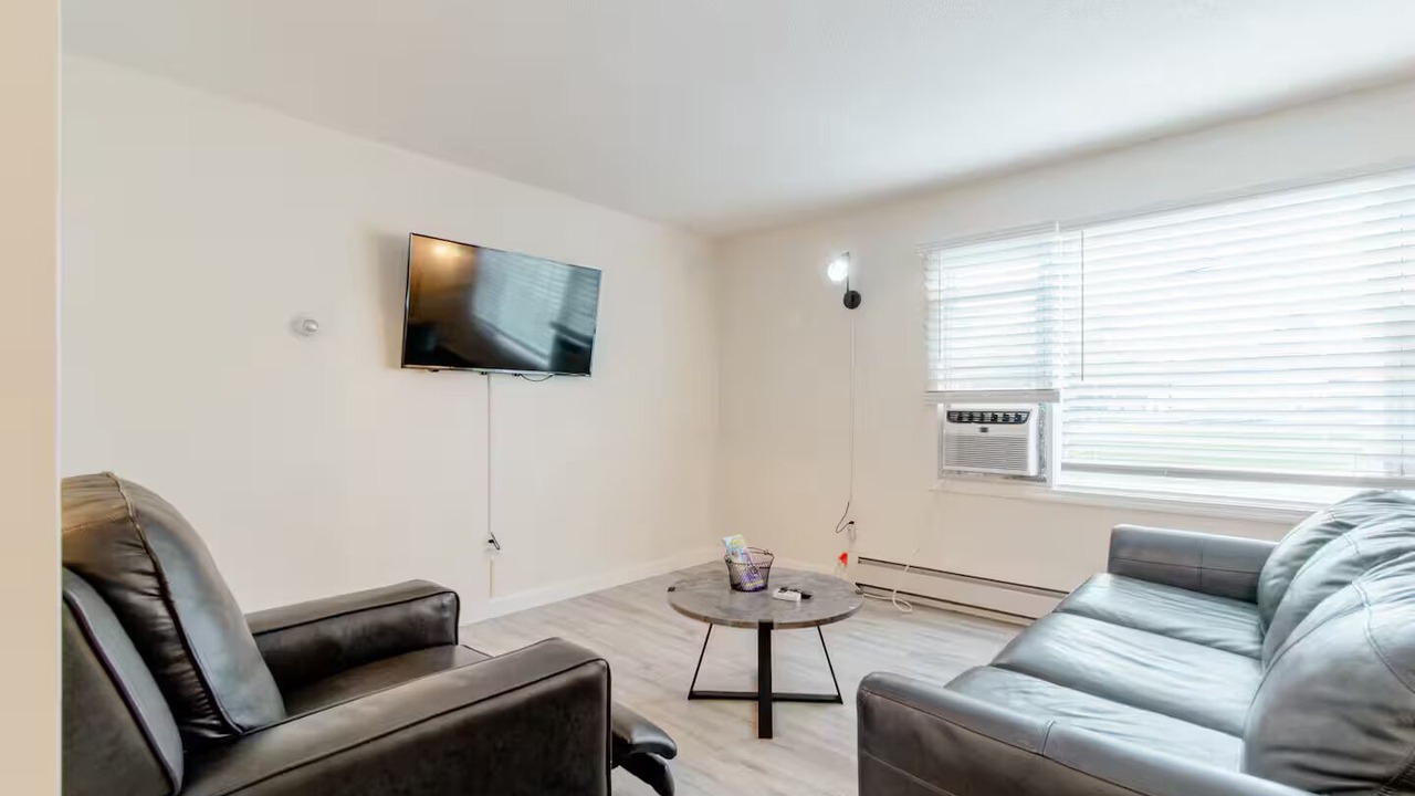Photo of Livingroom in New Britain