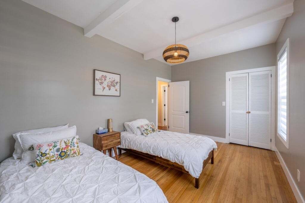 Photo of Others in Roselle