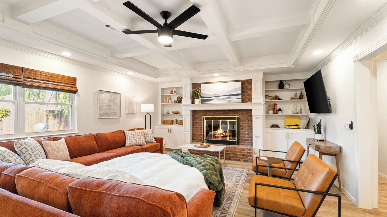 Photo of Livingroom in Edmond