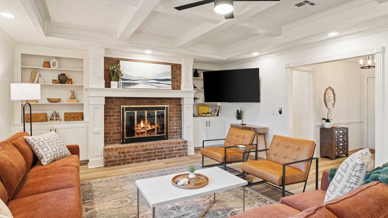 Photo of Livingroom in Edmond