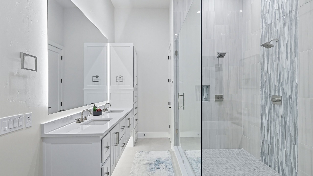 Photo of Bathroom in Graford