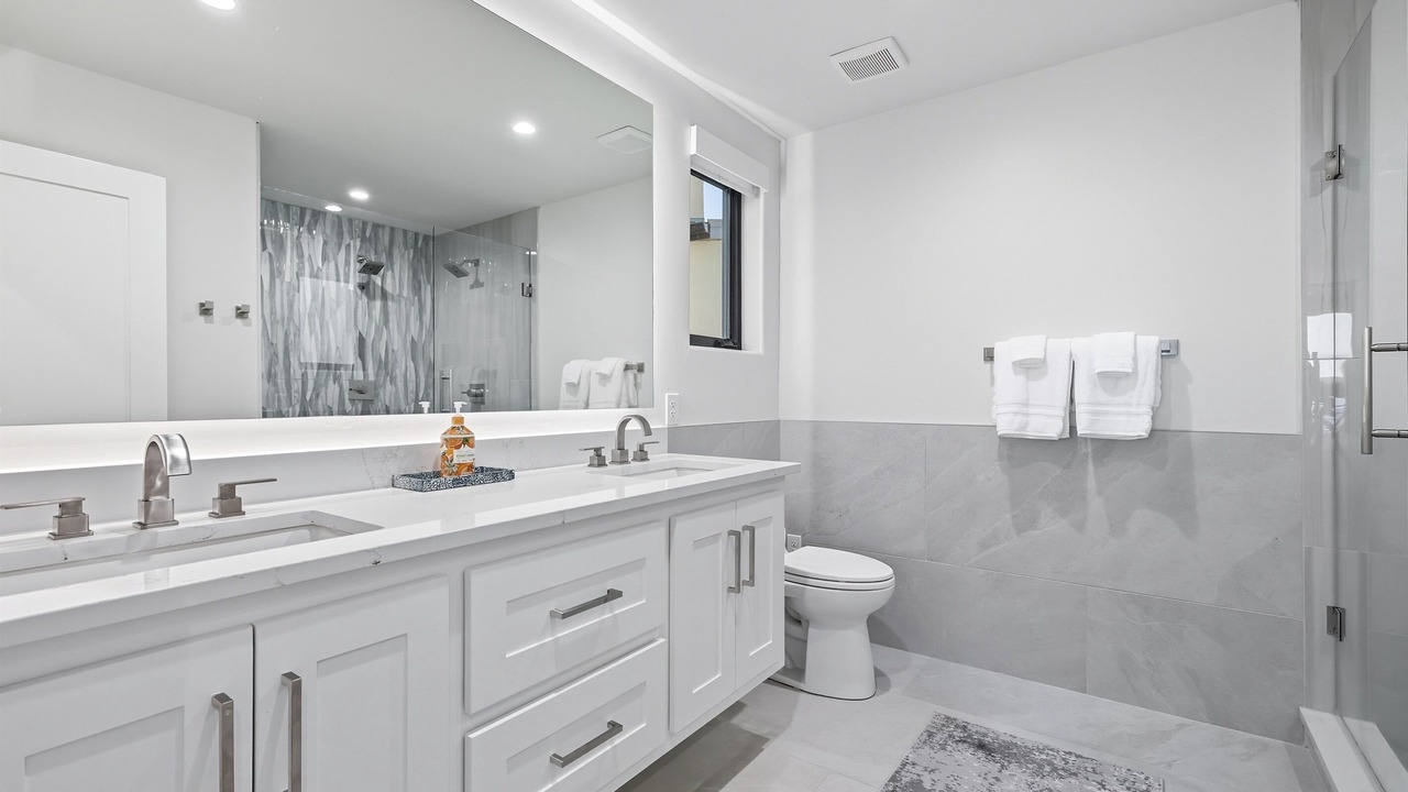 Photo of Bathroom in Graford