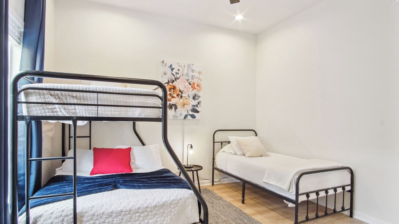 Photo of Bedroom in Near East Side