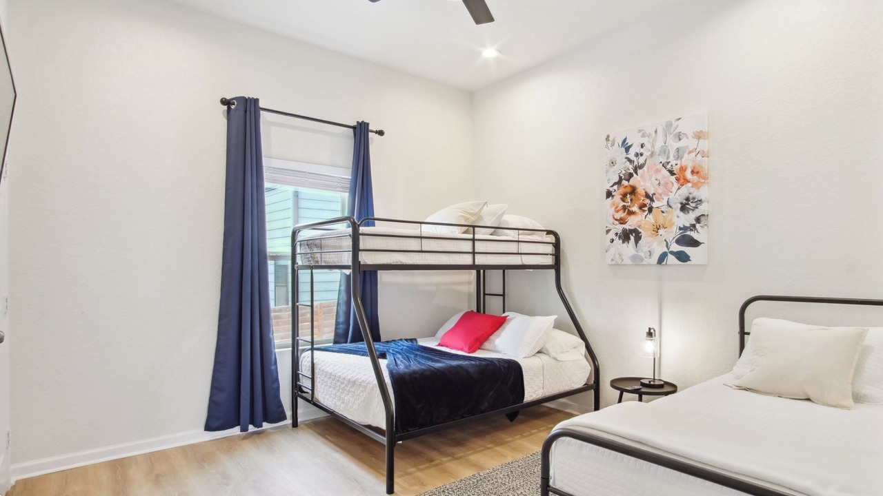 Photo of Bedroom in Near East Side