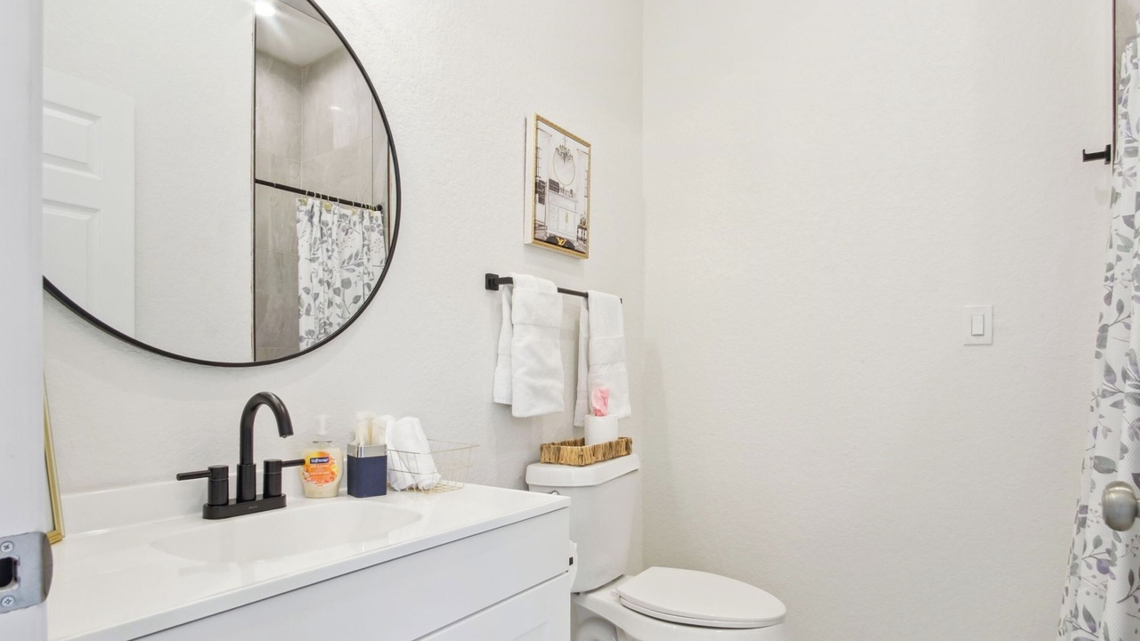 Photo of Bathroom in Near East Side