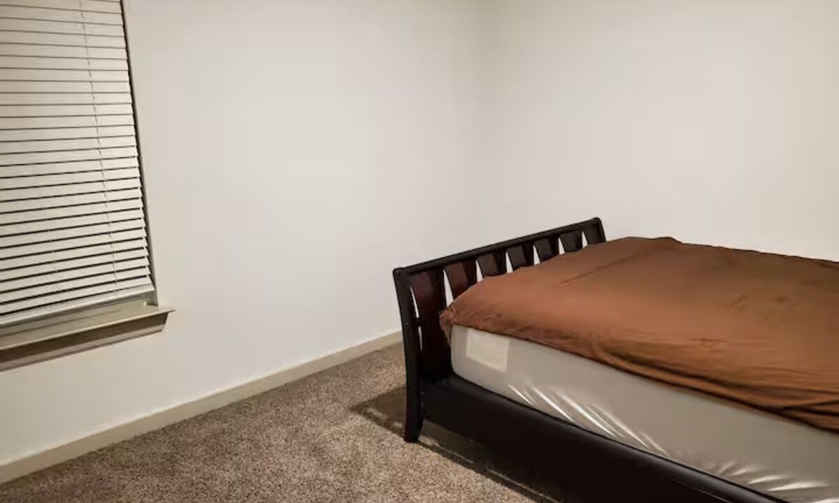 Photo of Bedroom in Iowa Colony