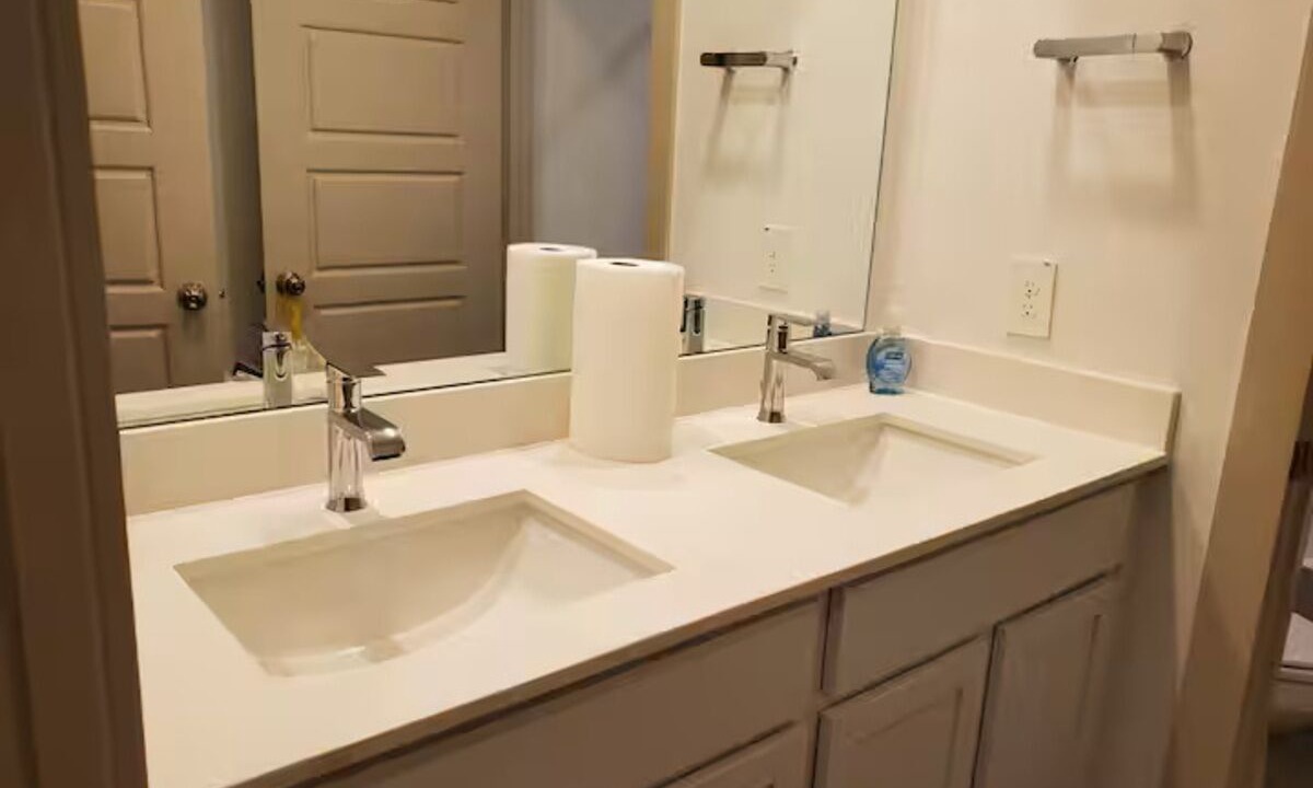 Photo of Bathroom in Iowa Colony