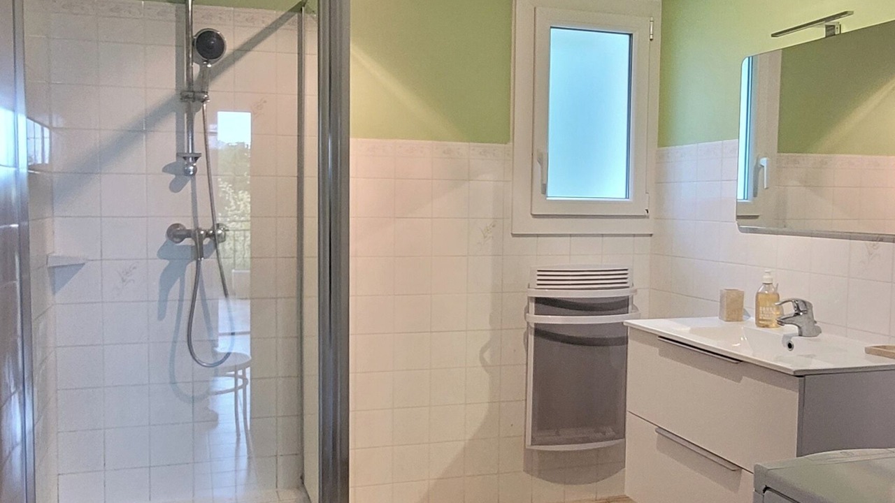 Photo of Bathroom in Forcalquier