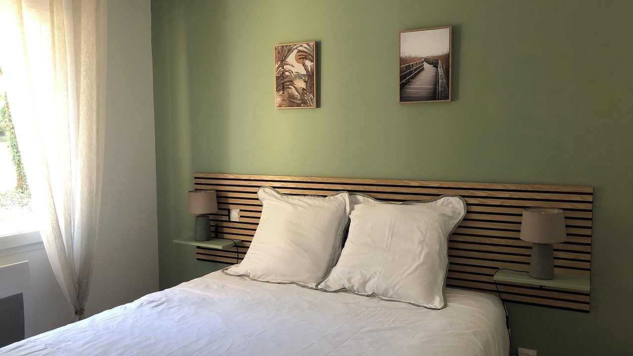 Photo of Bedroom in Saix