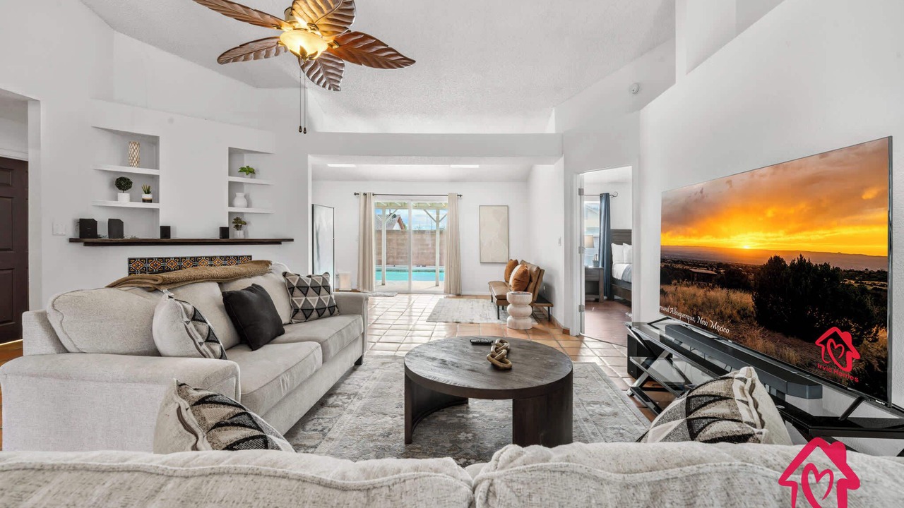 Photo of Livingroom in Taylor Ranch