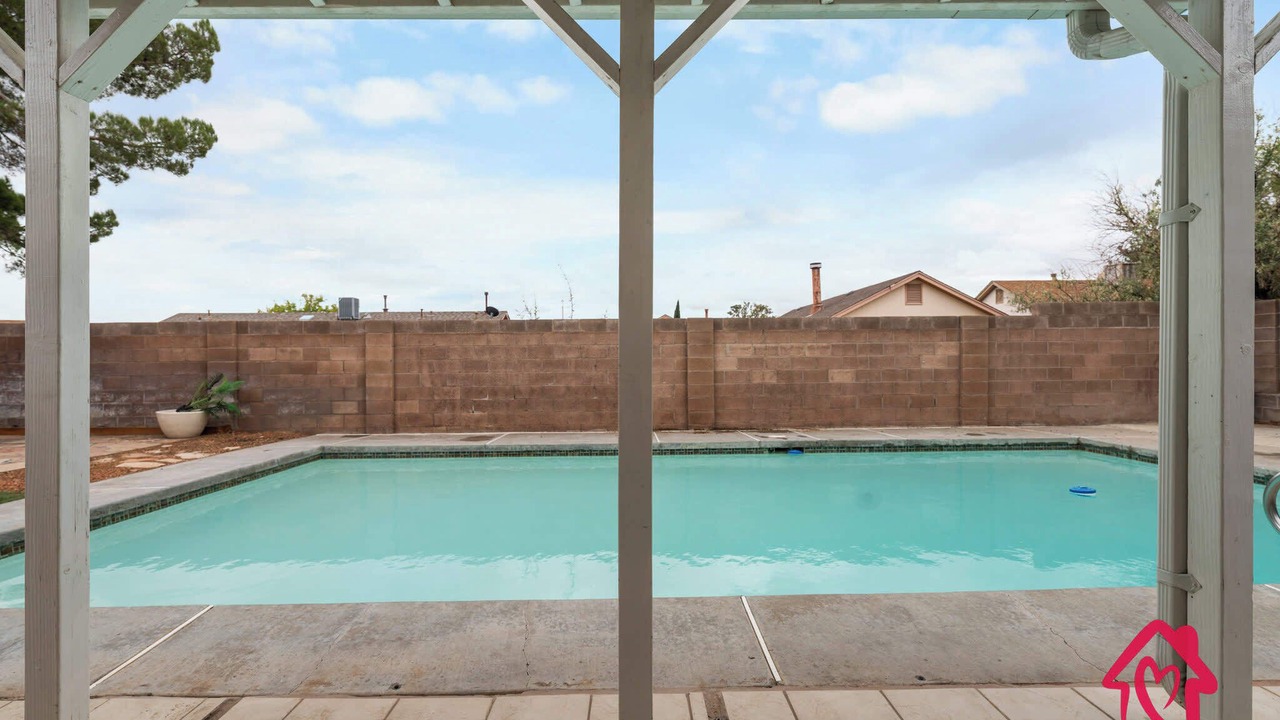 Photo of Outdoor in Taylor Ranch