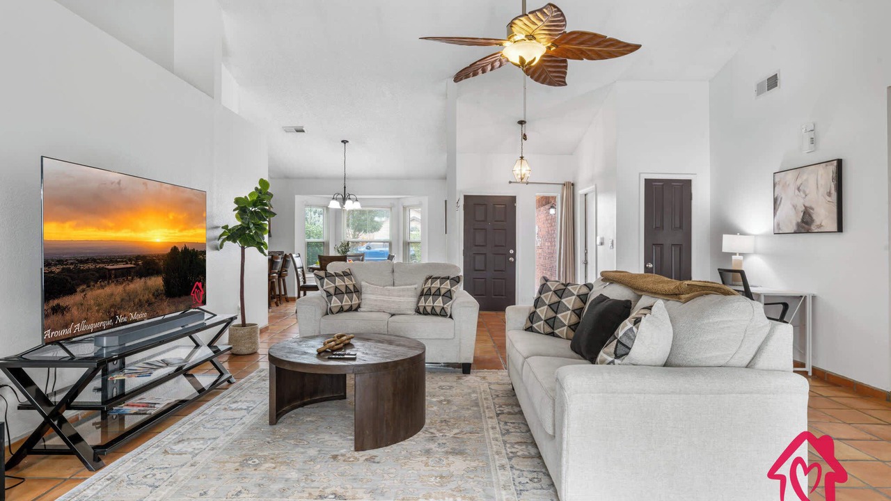 Photo of Livingroom in Taylor Ranch