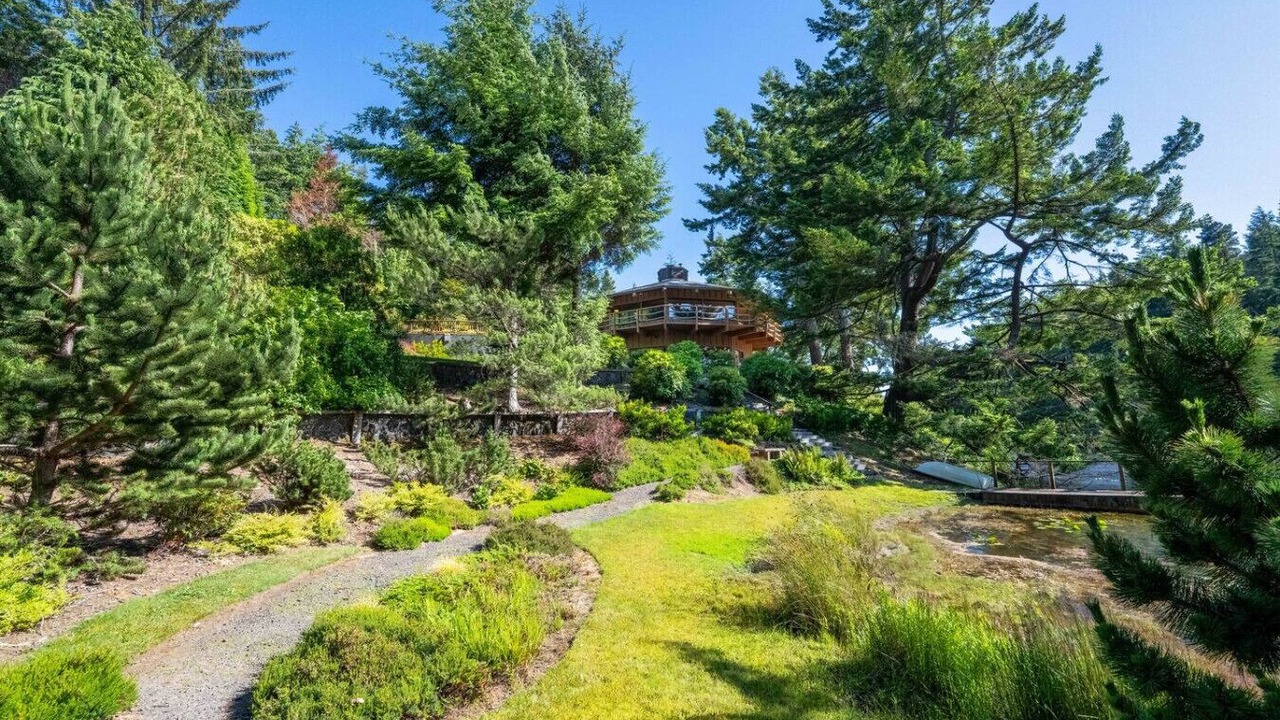 Photo of Outdoor in Saunders Lake