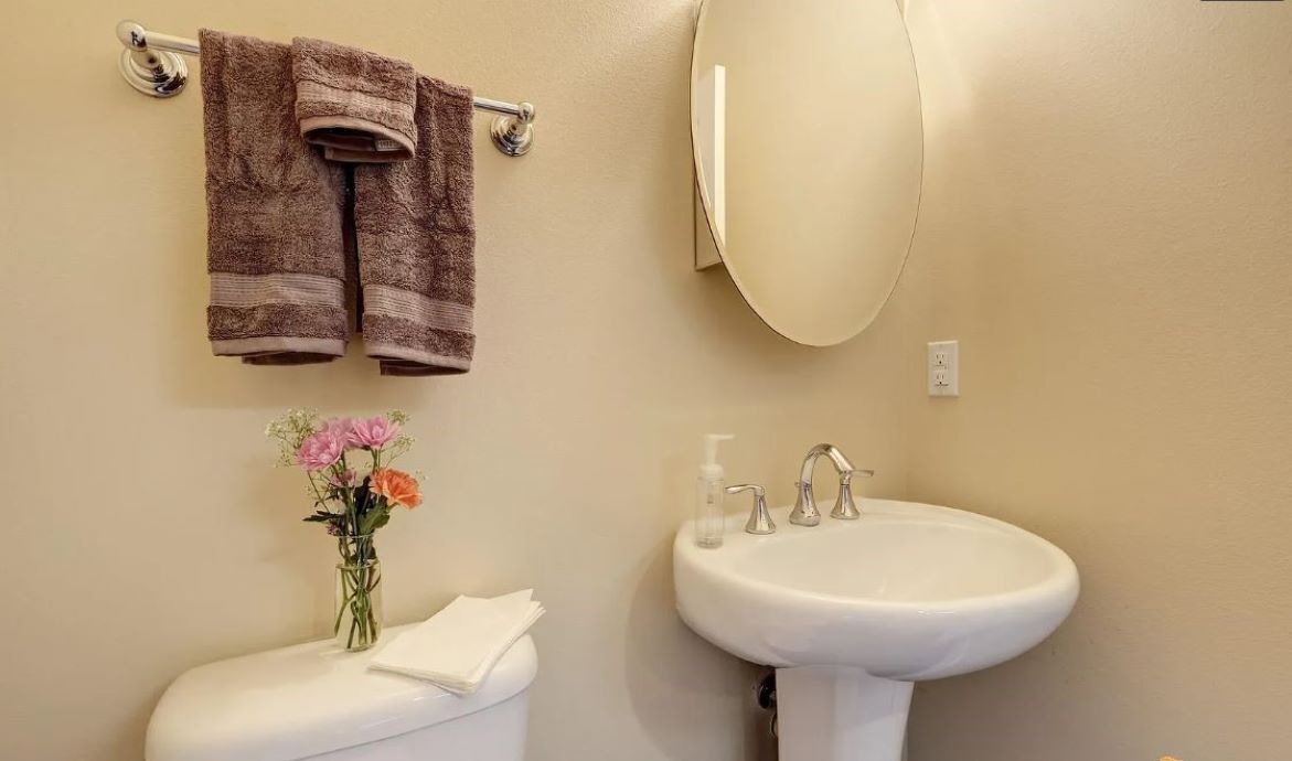 Photo of Bathroom in Huffman - O' Malley