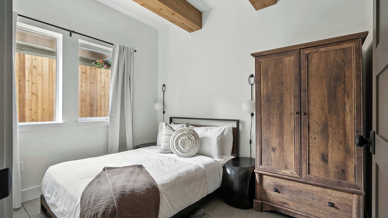 Photo of Bedroom in Kerns