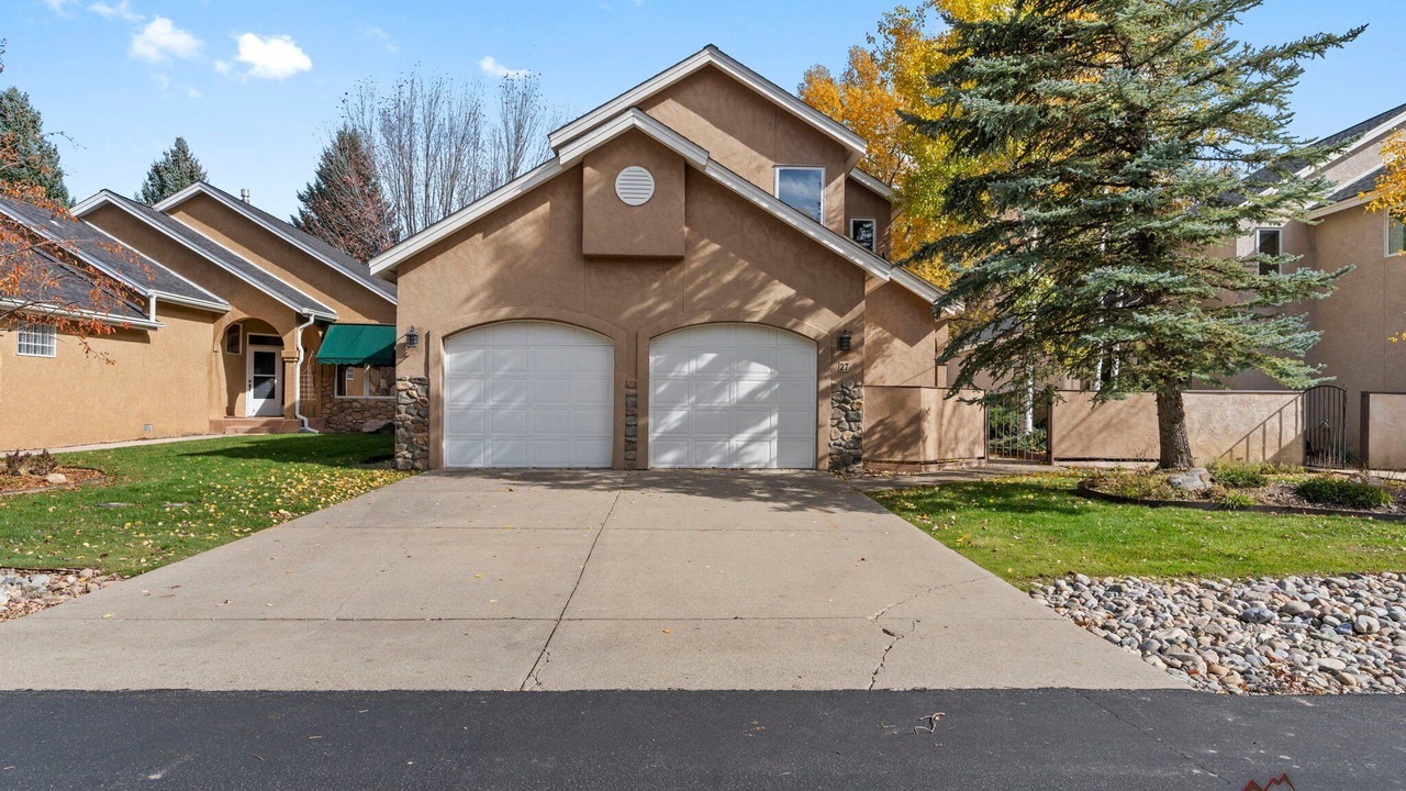 Photo of Outdoor in Dalton Ranch