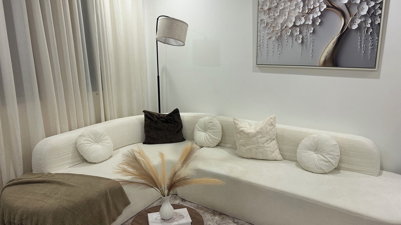 Photo of Livingroom in Longueuil