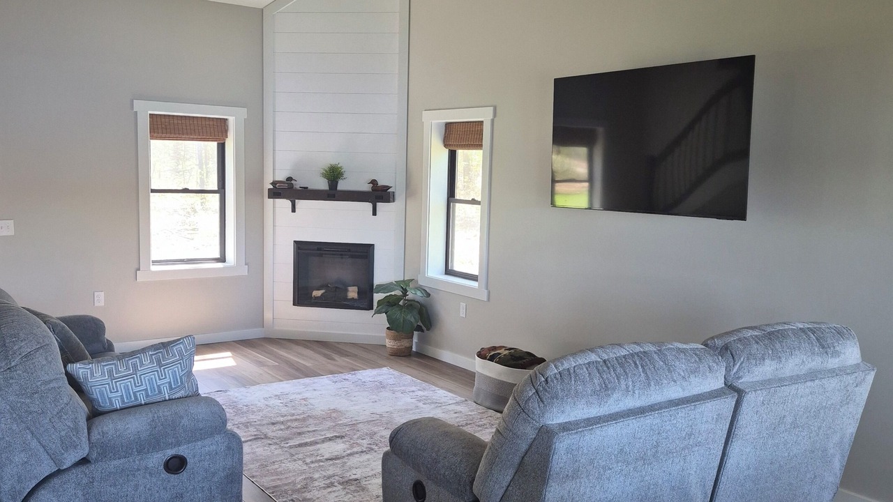 Photo of Livingroom in Fulton
