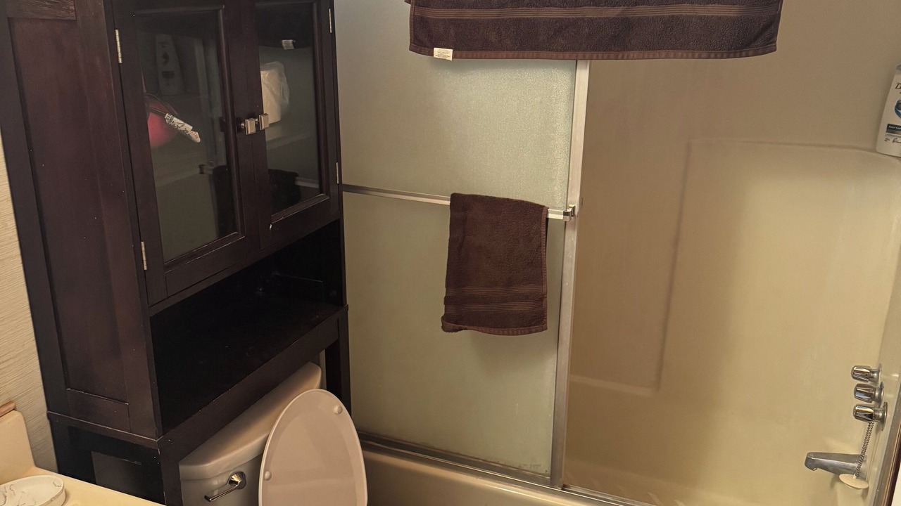 Photo of Bathroom in Frazier Park