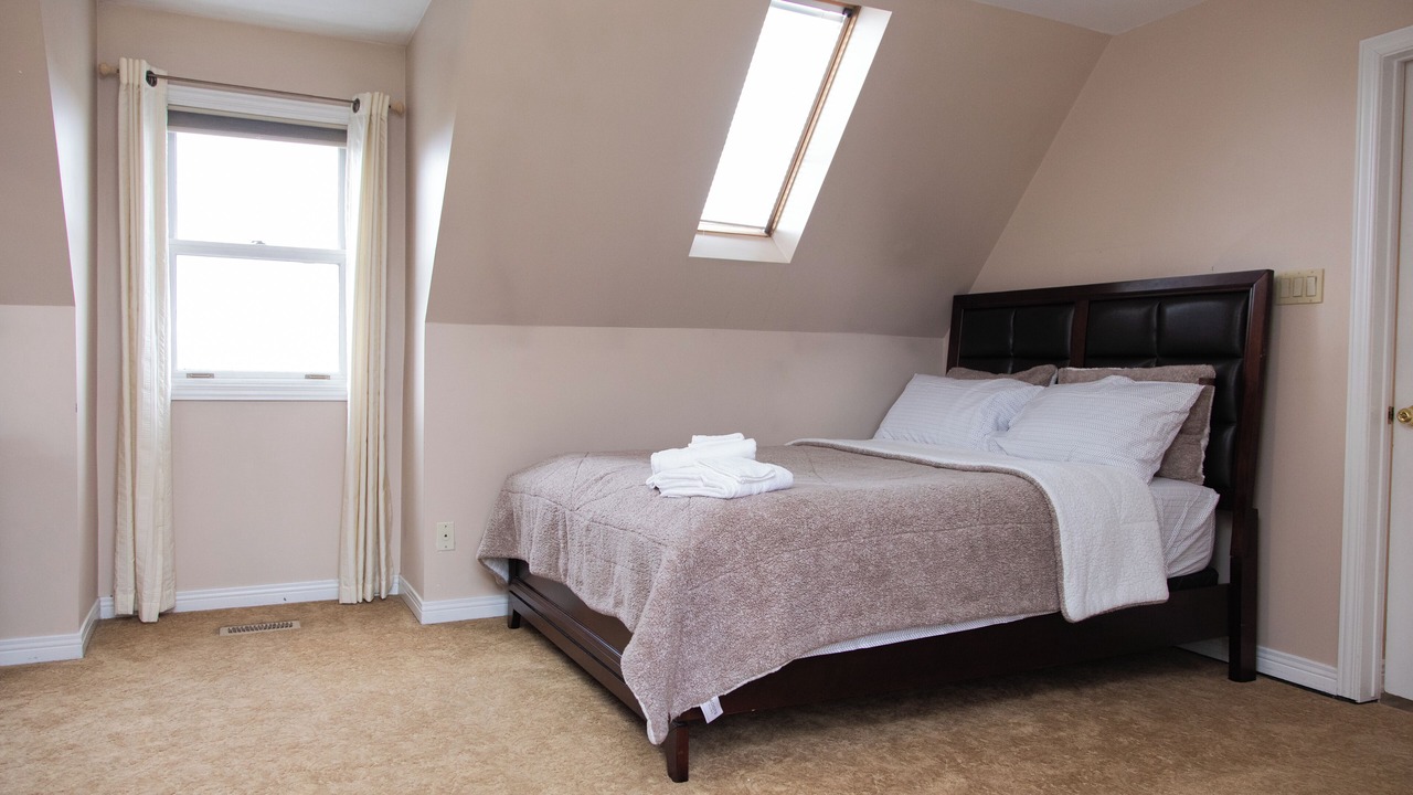 Photo of Bedroom in Montague