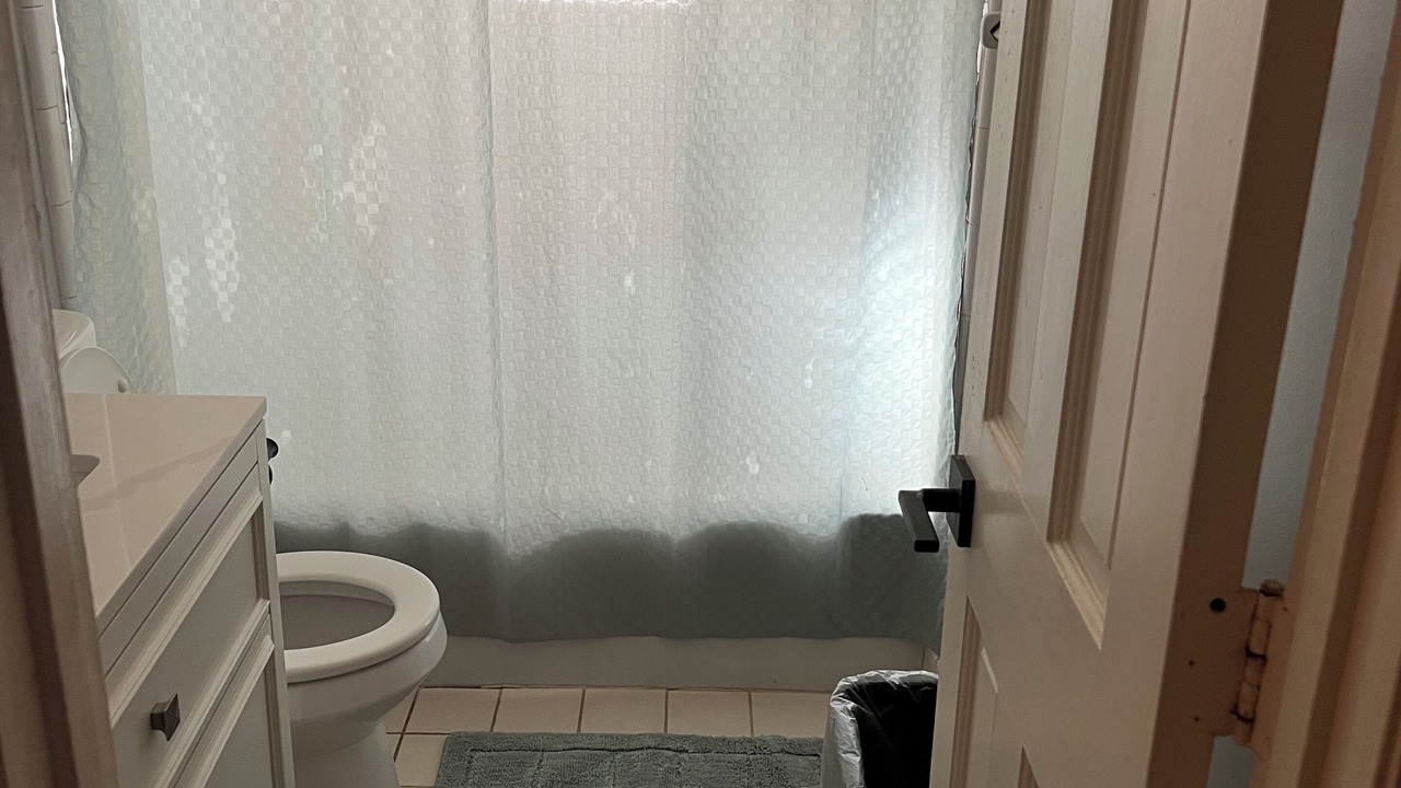 Photo of Bathroom in Albany