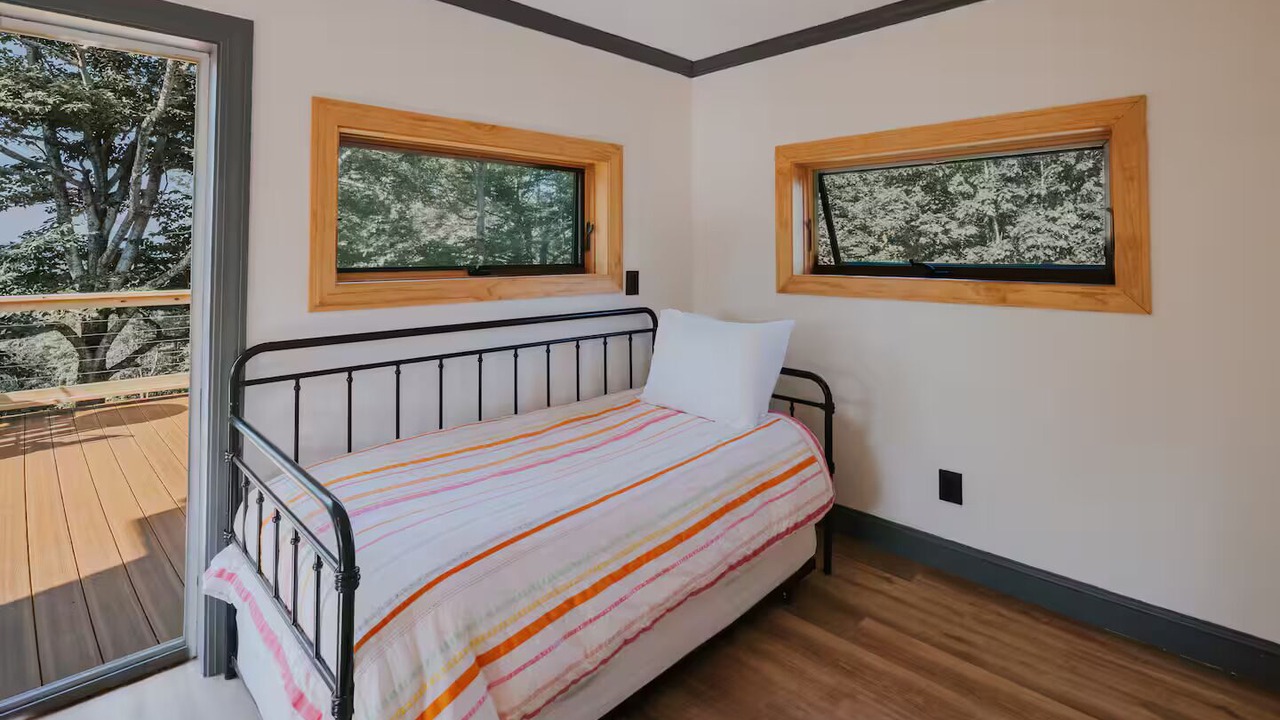 Photo of Bedroom in Saranac