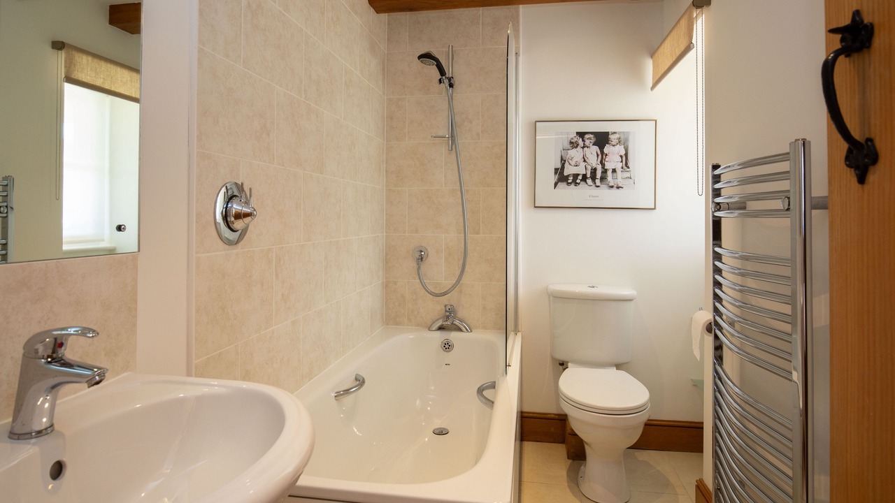 Photo of Bathroom in Todenham
