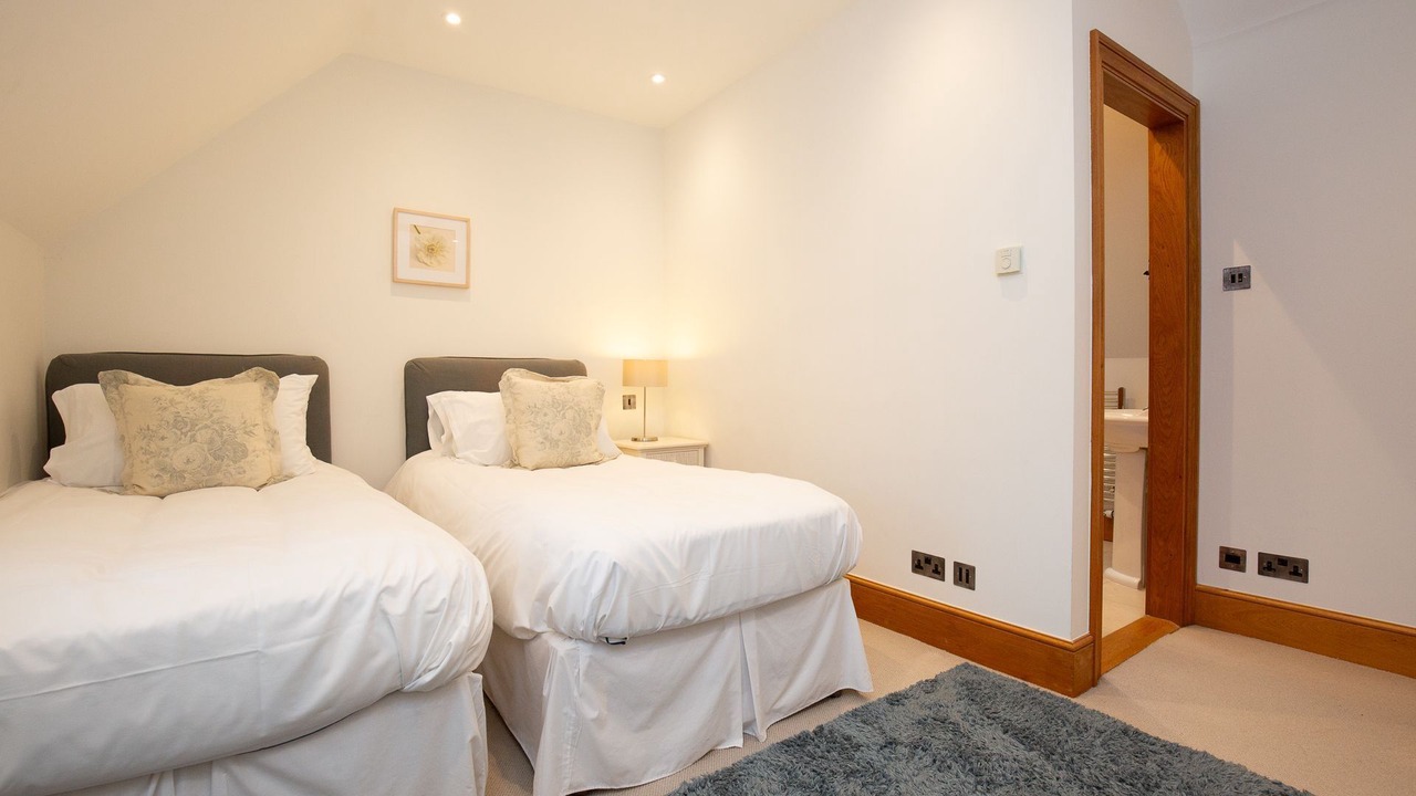 Photo of Others in Todenham